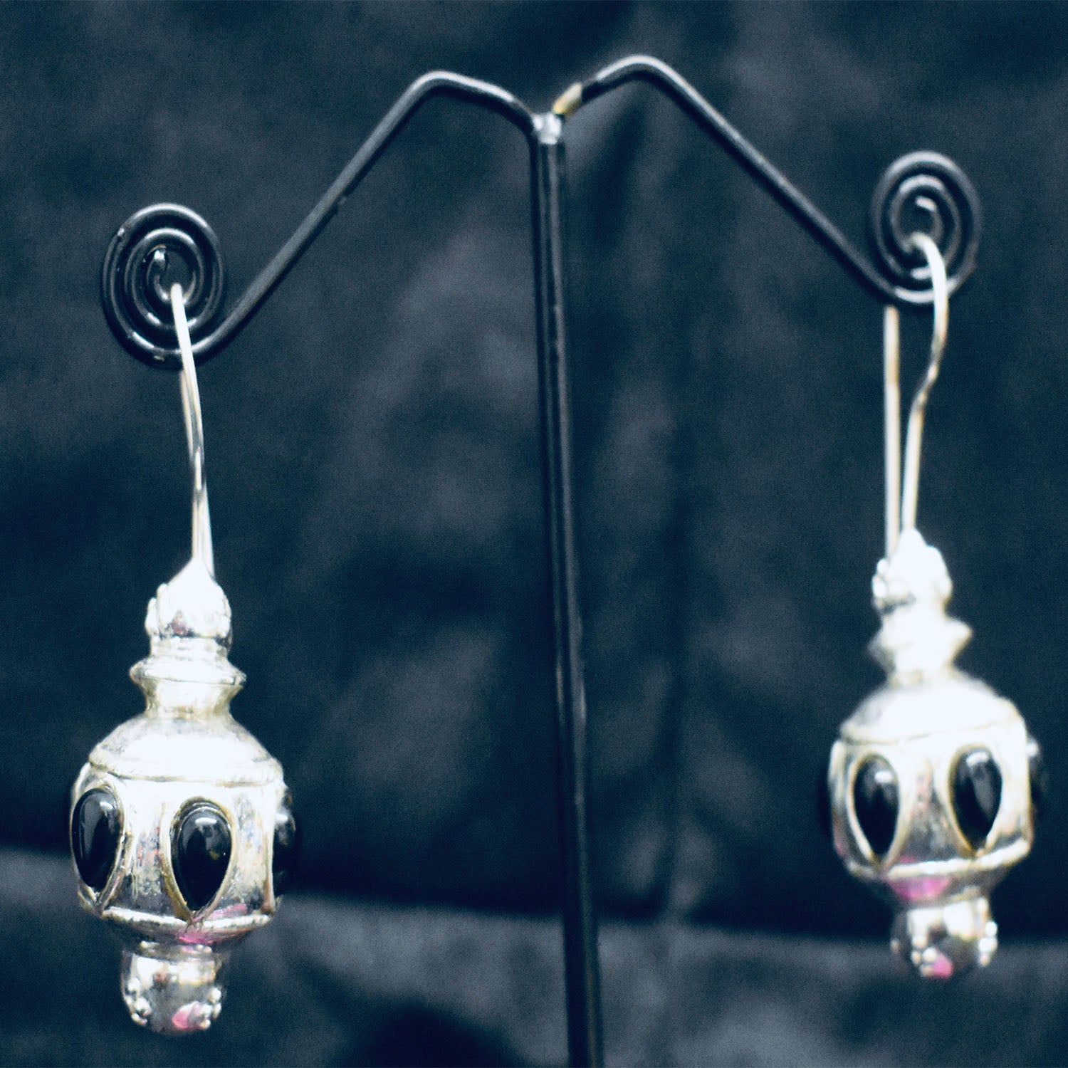 Ganesha Handicrafts Chunky Indian Onyx Earrings, Earrings, Indian Earrings, Chunky Earrings, Trend Earrings, Onyx Earrings, Chunky Indian Earrings, Black Stone earrings, Silver with Black Earrings