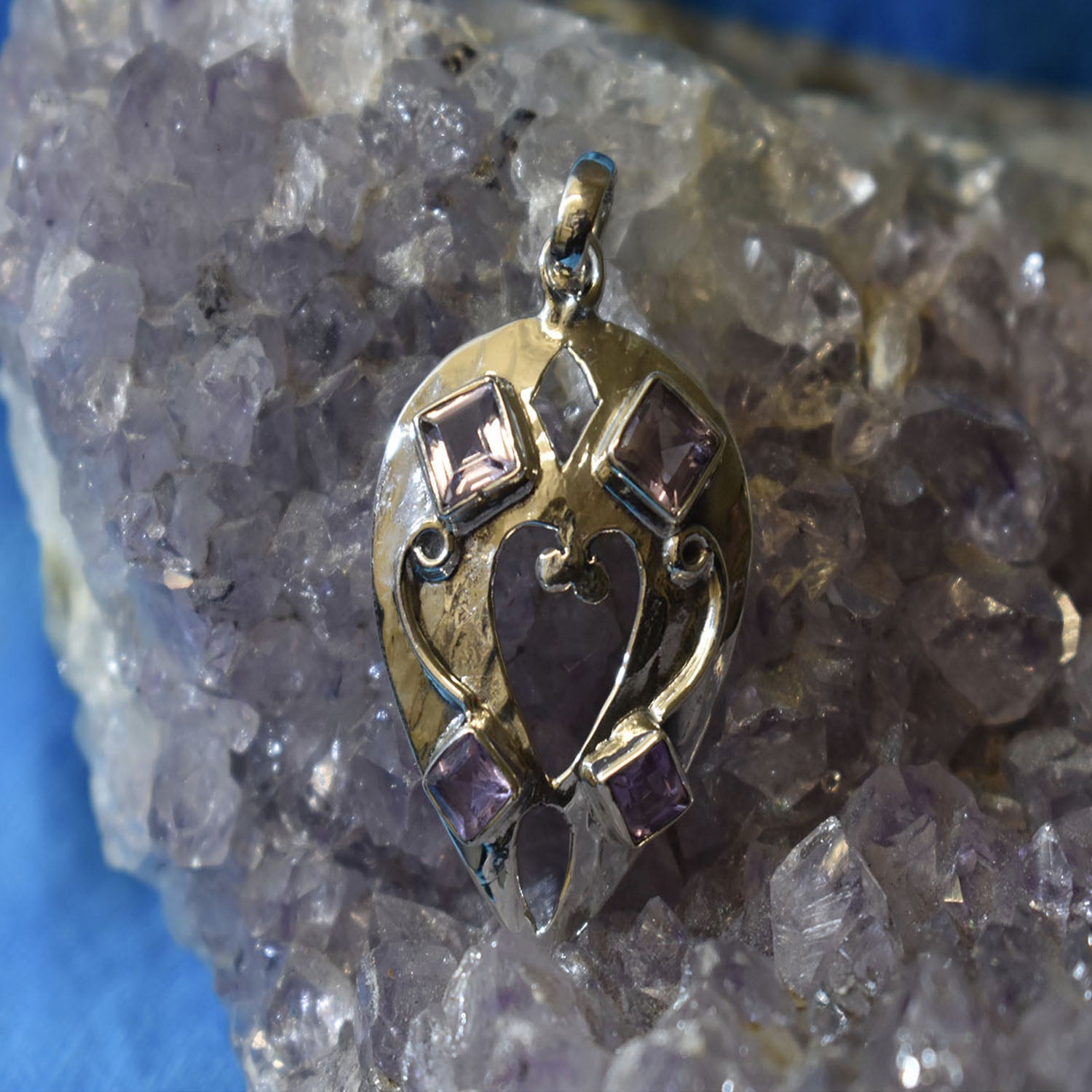 Ganesha handicrafts, Amethyst Heart Pendant , Womens Stylish Jewellery, Fashion for Amethyst Heart Pendant, New trending Jewellery-Amethyst Heart Pendant, Heart Shape -Amethyst Heart Pendant.