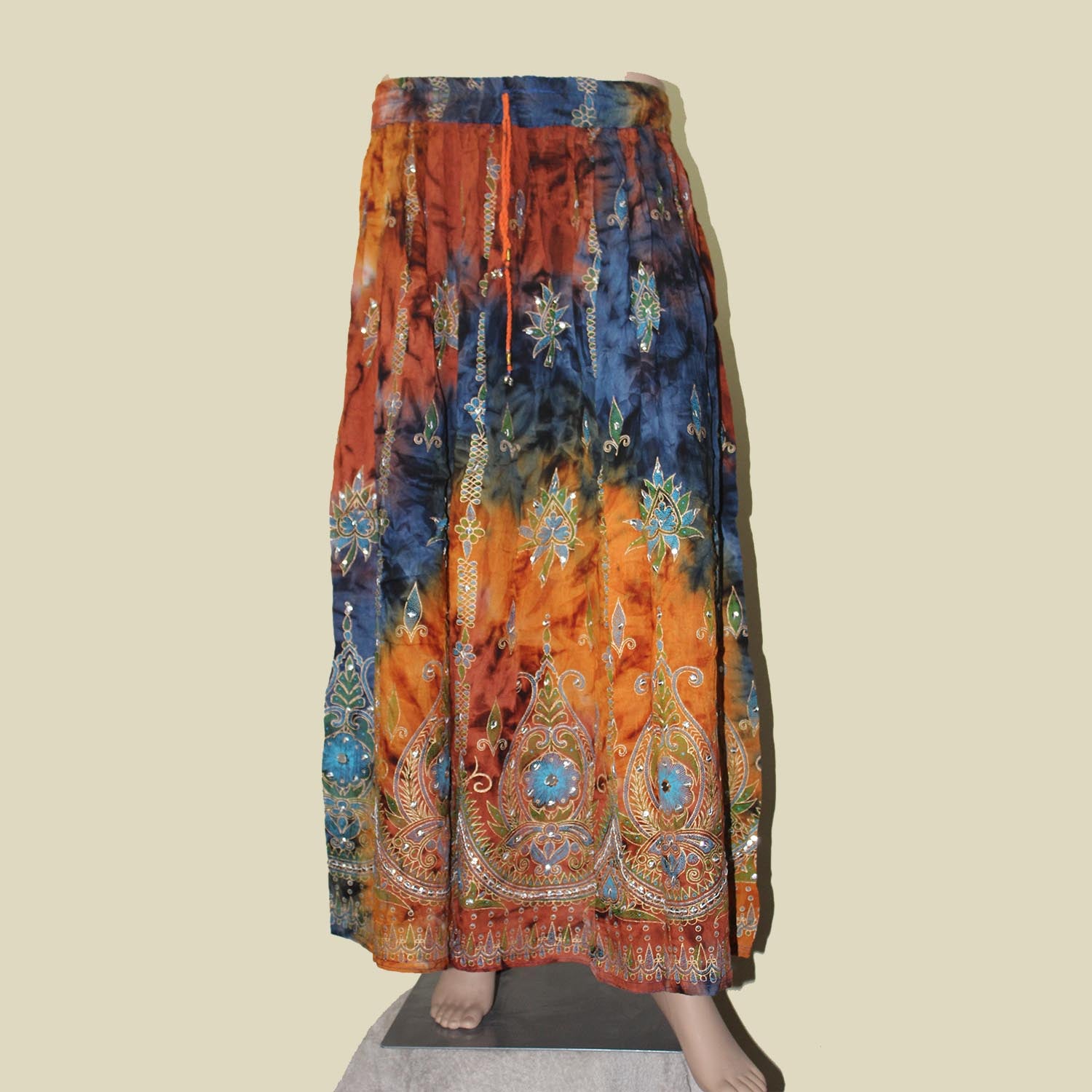 Ganesha Handicrafts, Beautiful Tie Dye Long Skirt, Girls Beautiful Tie Dye Long Skirt, Womens Beautiful Tie Dye Long Skirt, Fashion Beautiful Tie Dye Long Skirt, New trending Long Skirt, Tie Long Skirt.