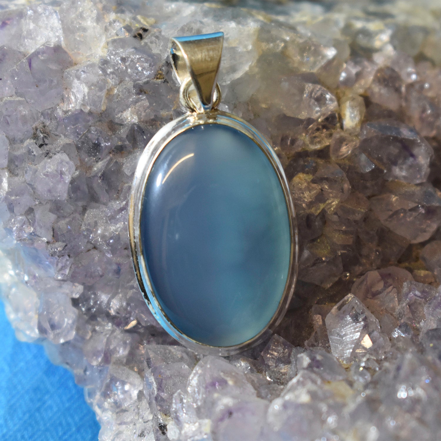 Ganesha Handicrafts, Chalcedony Pendant, Pendant, Womens Chalcedony Pendant, Women's fashion Pendant, Trending Chalcedony Pendant, Blue Colour Chalcedony Pendant. 