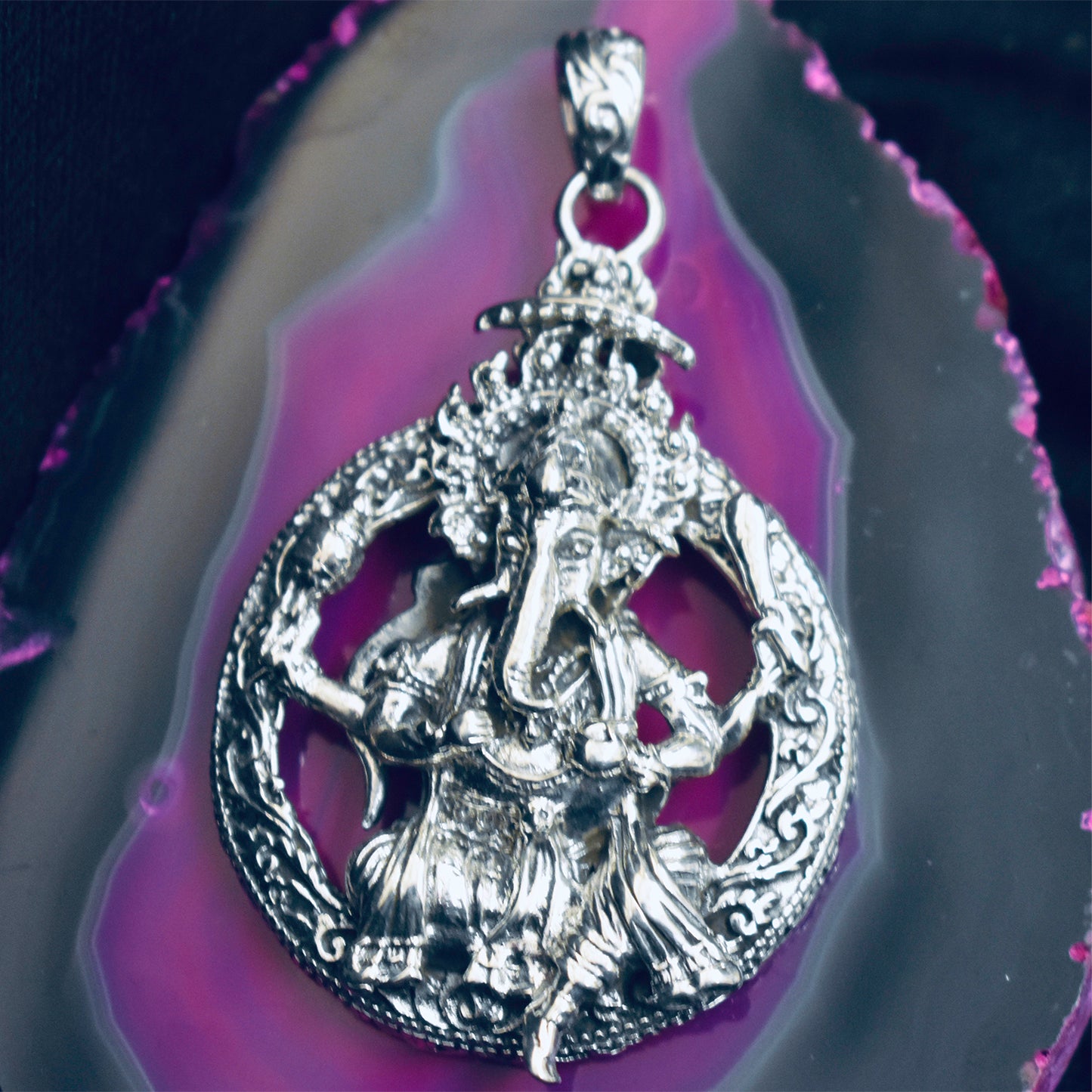 Ganesha Handicrafts, Chunky Ganesh Medallion Pendant (925), Chunky  Medallion Pendant , Chunky Ganesh Pendant, 925 Chunky Ganesh Medallion Pendant, 