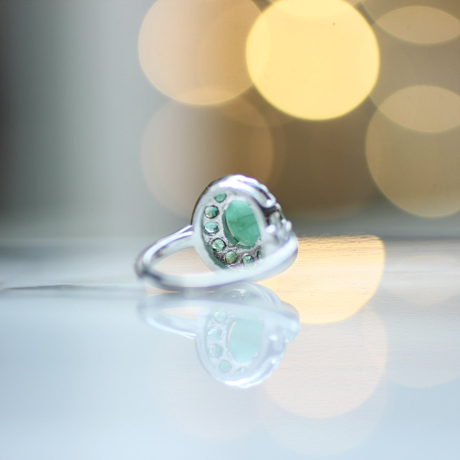 Ganesha Handicrafts, Emerald Ring, 925 Sterling Silver, Emerald Ring-925 Sterling Silver, Womens Trending Emerald Ring, Women's  Fashion rings, Traditional Ring for Women's.