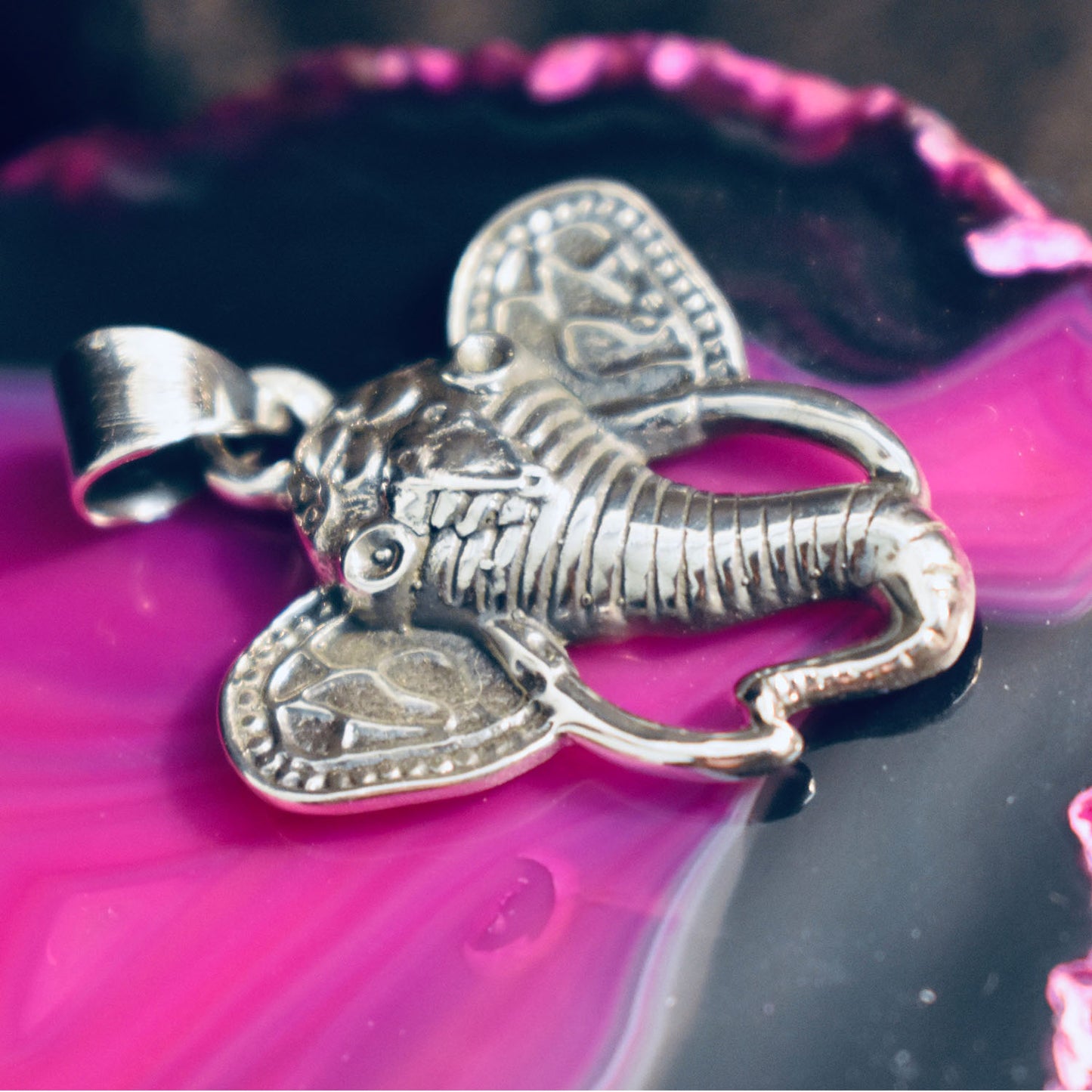 Ganesha Handicrafts Indian elephant Head Pendant, Pendant, Head Pendant, Elephant Pendant, Indian Pendant, Indian Elephant Pendant, Elephant Head Pendant, Silver Pendant