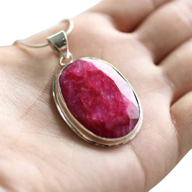 Ganesha Handicrafts, Natural Rough Indian Ruby 925 Sterling Silver Pendant, Natural Rough Indian Ruby, 925 Sterling Silver Pendant, Natural Rough Silver Pendant, Women's Traditional Pendant, Modern Pendant, New Modern Trending Pendant in UK. 