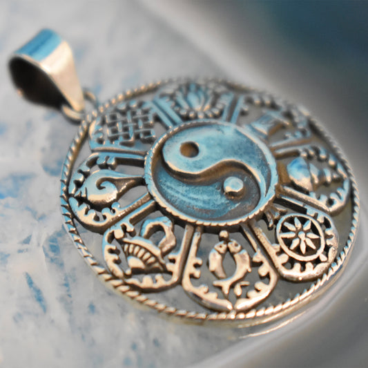 Ganesha Handicrafts, Sterling Silver Yin and Yang Pendant (925), Sterling Silver Pendant, Womens Trending Pendant, Womenss Modern Pendant, Silver Yin and Yang Pendant, 925-Silver Pendant. 