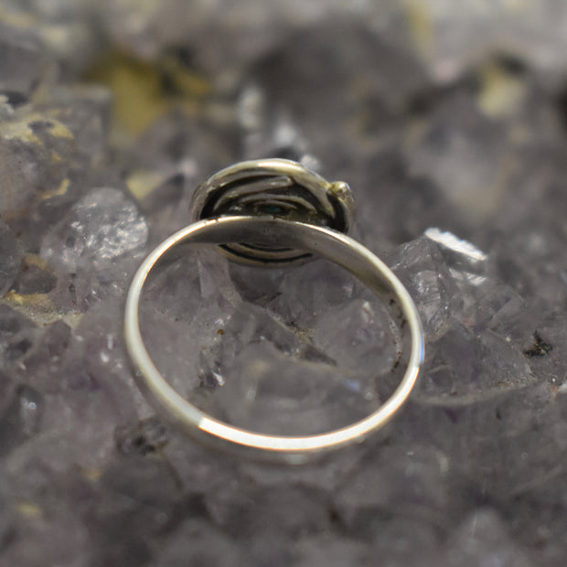 Ganesha Handicrafts, Swirl Pattern Ring, Swirl Ring, Women's Ring, Womens Trending Swirl Ring, Women's Modern Ring, Women's Traditional ring, Shell Swirl Ring.