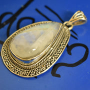 Ganesha Handicrafts Vintage Moonstone Pendant Pendant, Moonstone Pendant, Vintage Pendant, Vintage Moonstone Pendant, Golden Pendant
